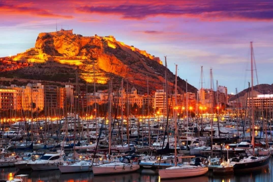 ホテル La Casa Morisca アリカンテ エクステリア 写真
