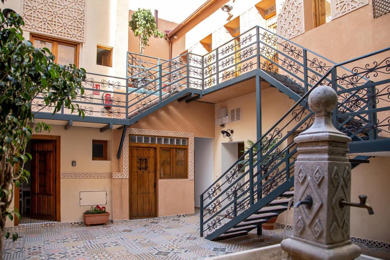 ホテル La Casa Morisca アリカンテ エクステリア 写真